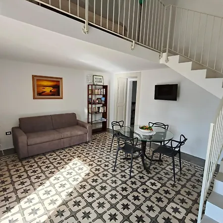 Maison d'hôtes Aquarius Salento 3*